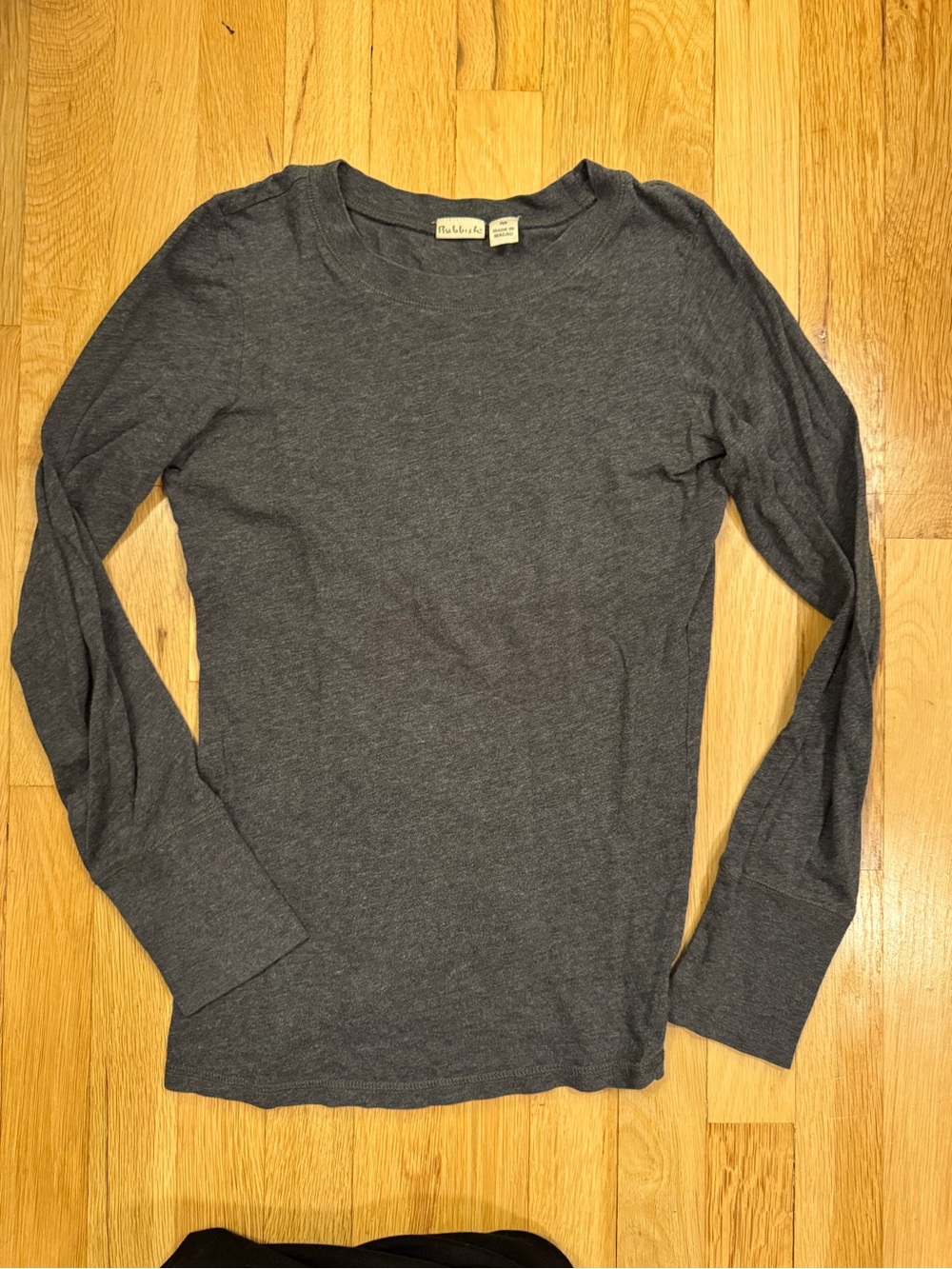 Rubbish Long Sleeve Tee in Charcoal Gray